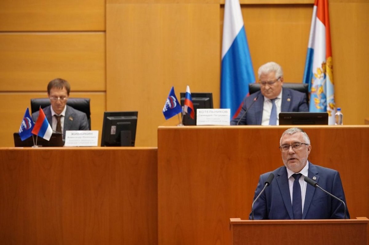 Сделай рерайт заголовка так, чтобы читателя зацепило: Вопреки санкциям. Бюджет Самарской области пересмотрен из-за роста доходов | Экономика | Деньги